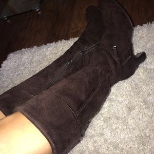 Brown tall Boots 7